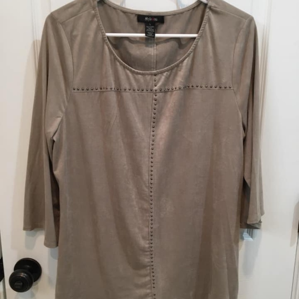 Suede Like 3/4 Top with Grommet Detail